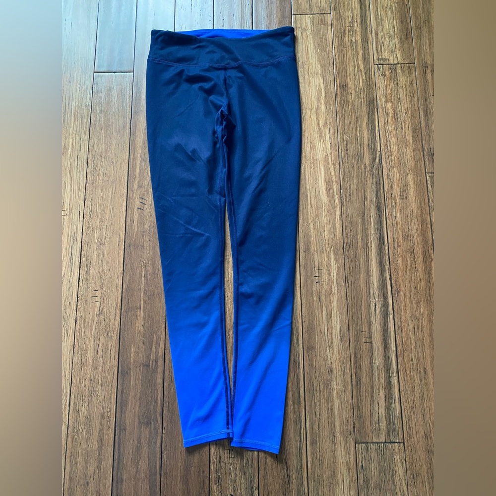 ⭐️Fabletics Leggings